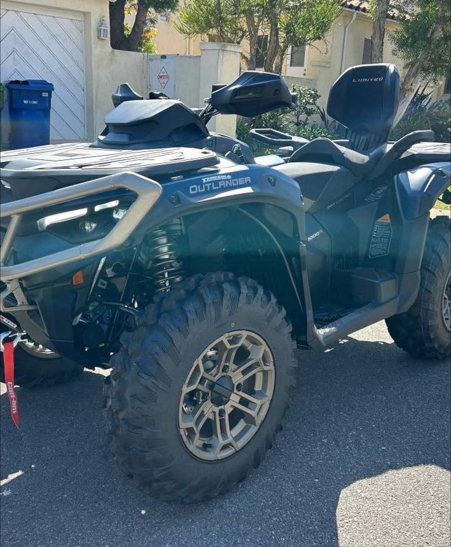 Can-Am Outlander Max 1000R
