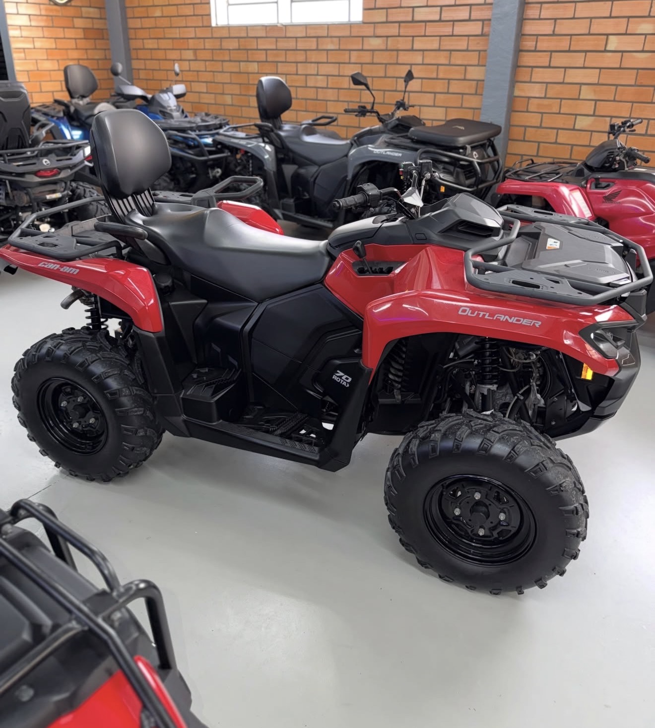 Can-Am 700 MAX 4x4 ATV - Image 5