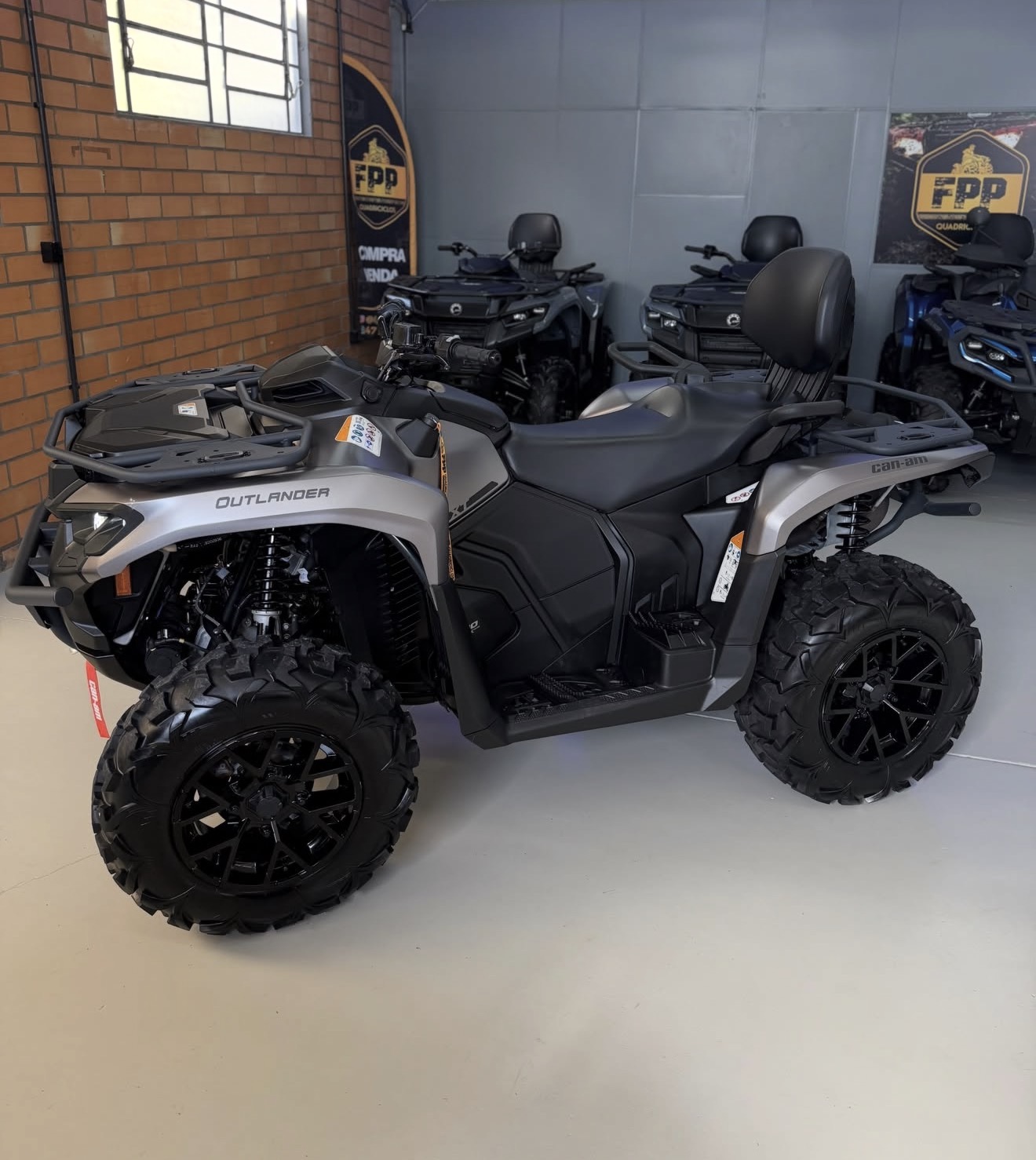 Can-Am Outlander MAX XT 700 ATV - Image 6